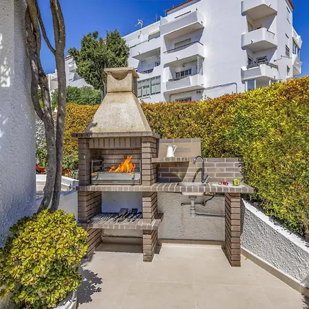 Villa Alegre By *
