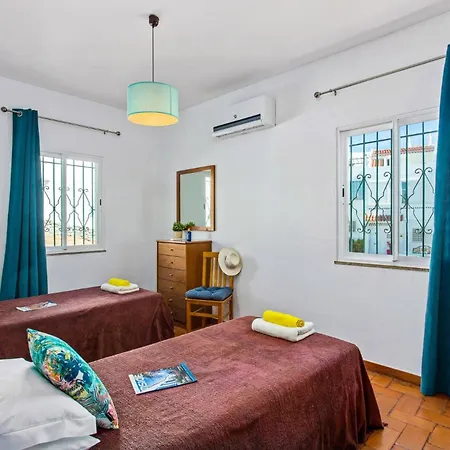 וילה Alegre By *